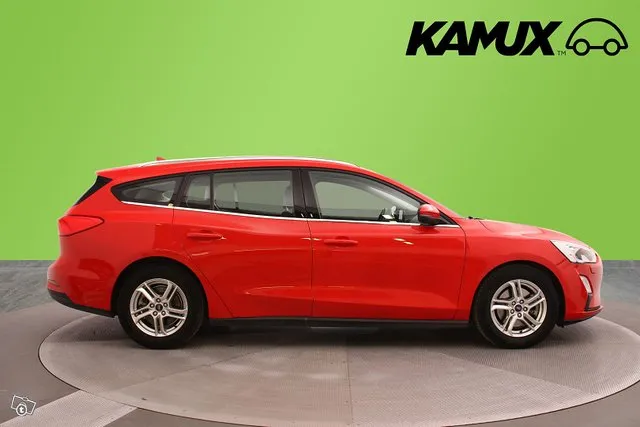 Ford Focus 1,0 EcoBoost 125hv A8 Trend Wagon / Suomi-Auto / Vakkari / Navi / P-Tutkat / Image 2