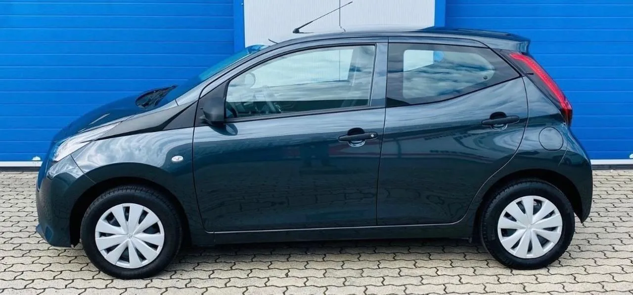 TOYOTA Aygo 1.0 VVT-i 72 CV 5p. x-cool MMT Image 6