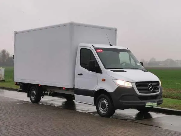 Mercedes-Benz Sprinter 316 Bakwagen + Laadklep Image 4