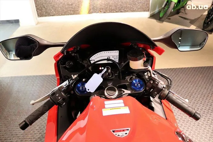 Honda CBR Image 5